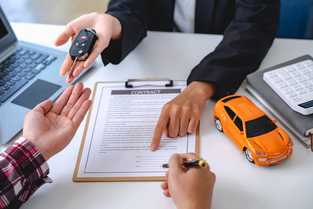 Owning vs. Leasing: What to Consider When It Comes to Car Insurance